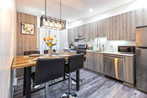 4404-Modern Luxury 2 BD, MTL